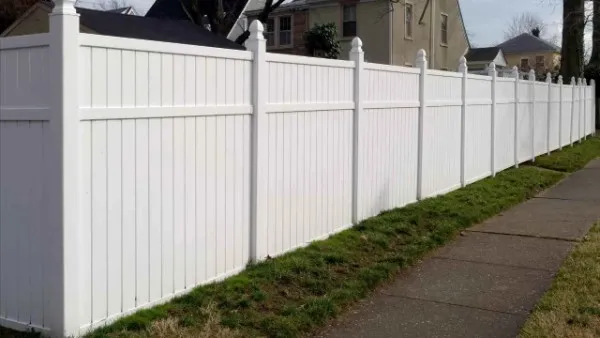Vinyl Fencing